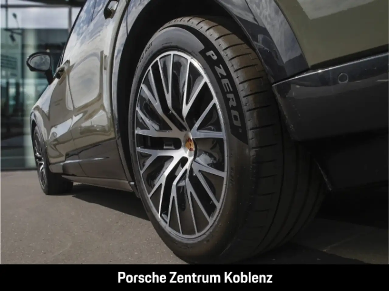 Porsche Cayenne 11