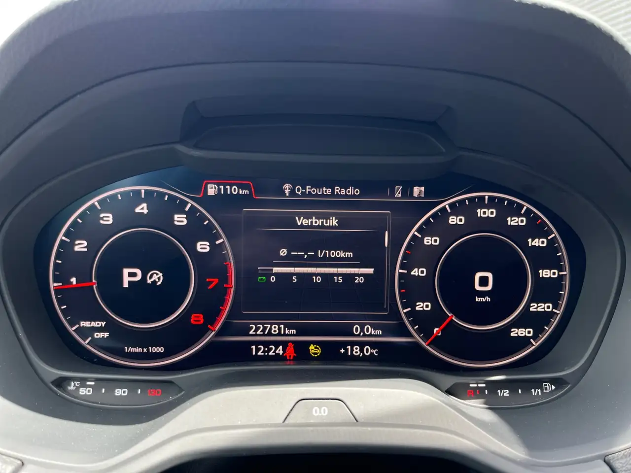 Audi Q2 10