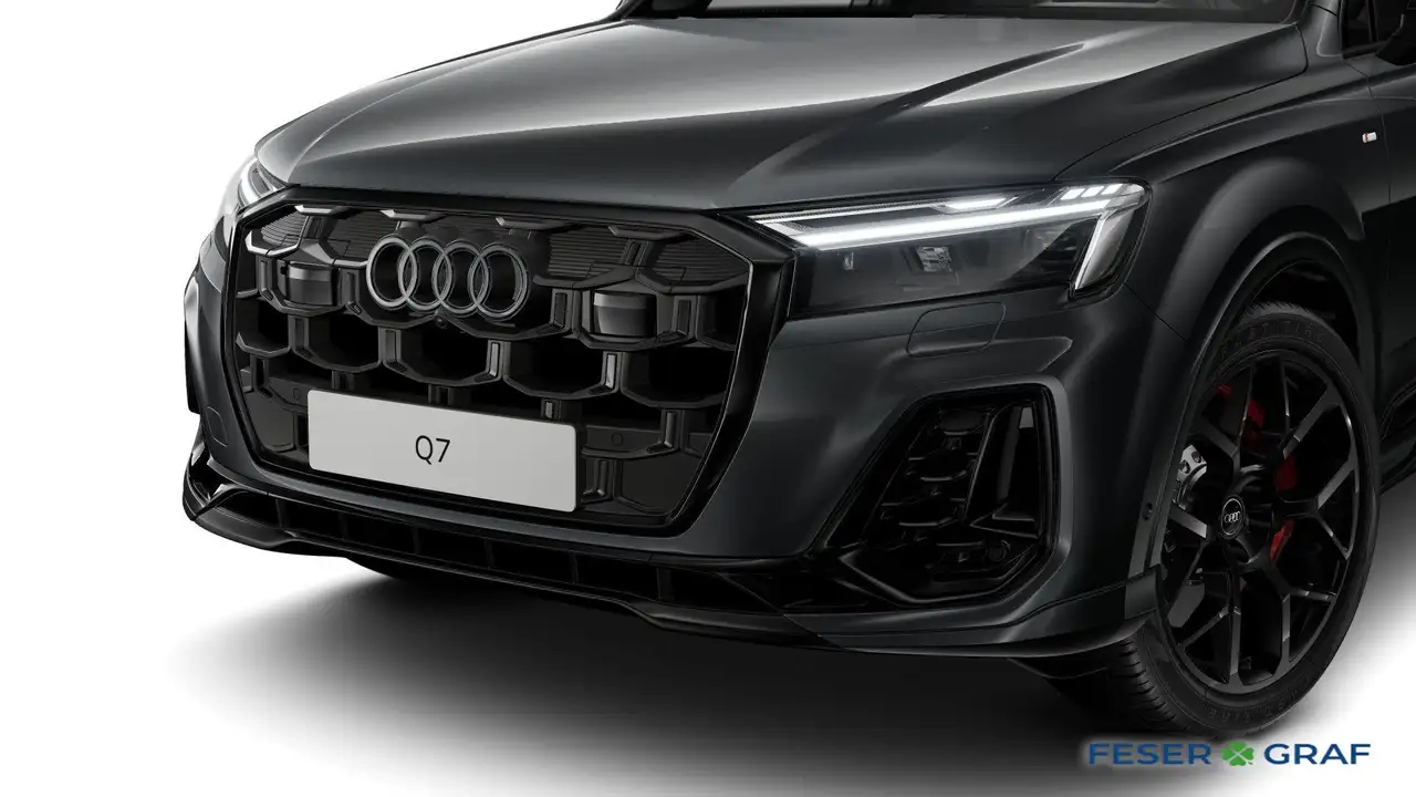Audi Q7 6