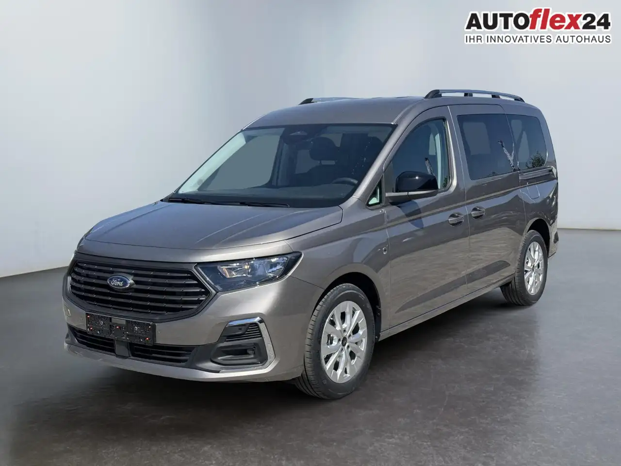 Ford Grand 2