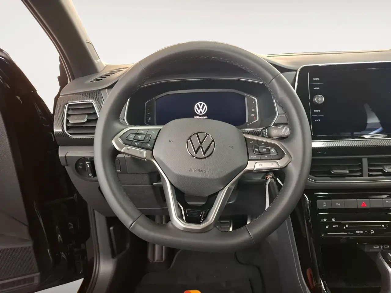 Volkswagen T-Cross 10