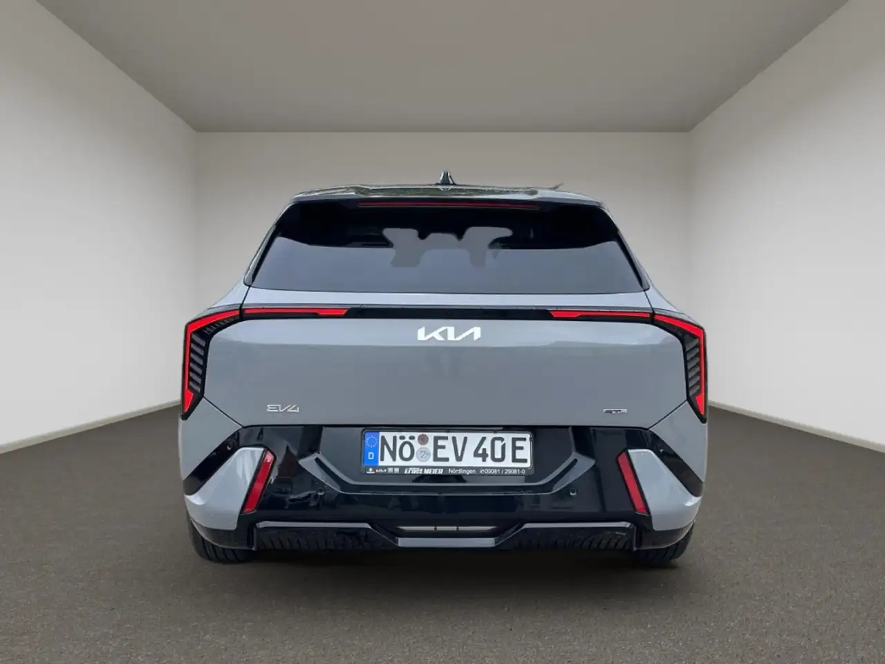 Kia EV4 4