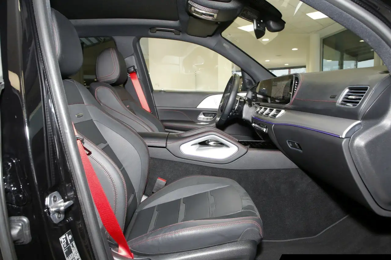 Mercedes-Benz GLE 53 7