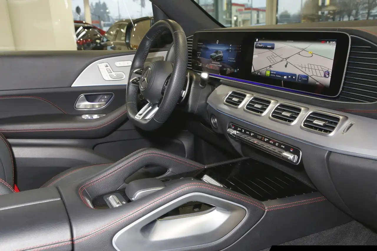 Mercedes-Benz GLE 53 9