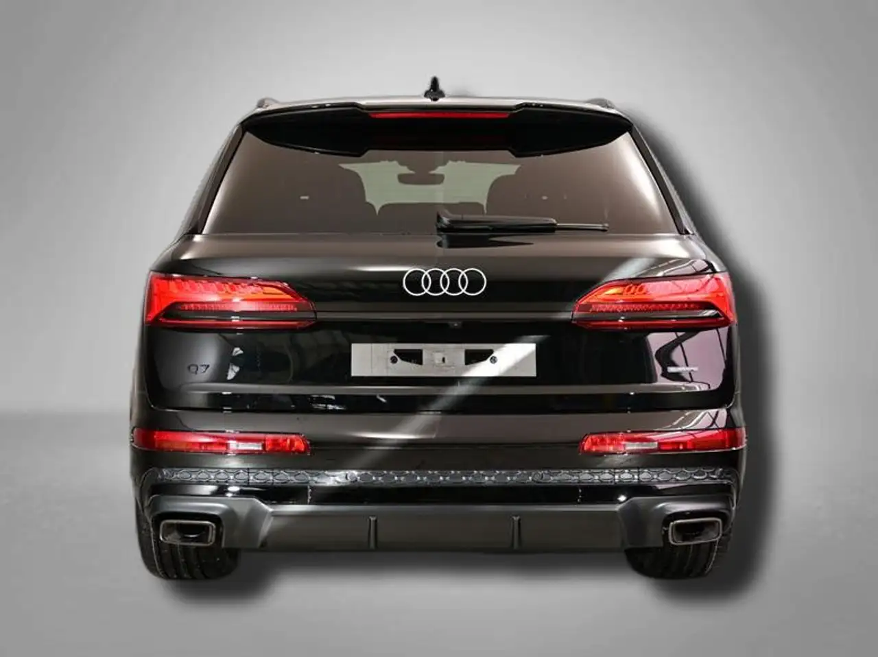 Audi Q7 4