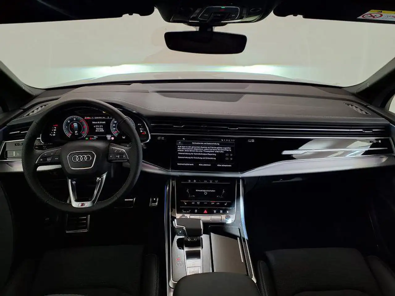 Audi Q7 11