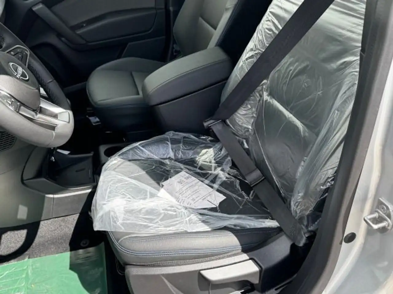 Nissan Townstar 9