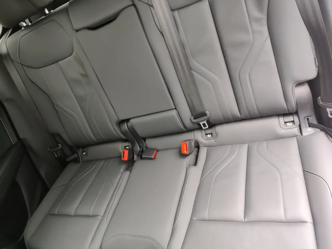 Audi Q3 12