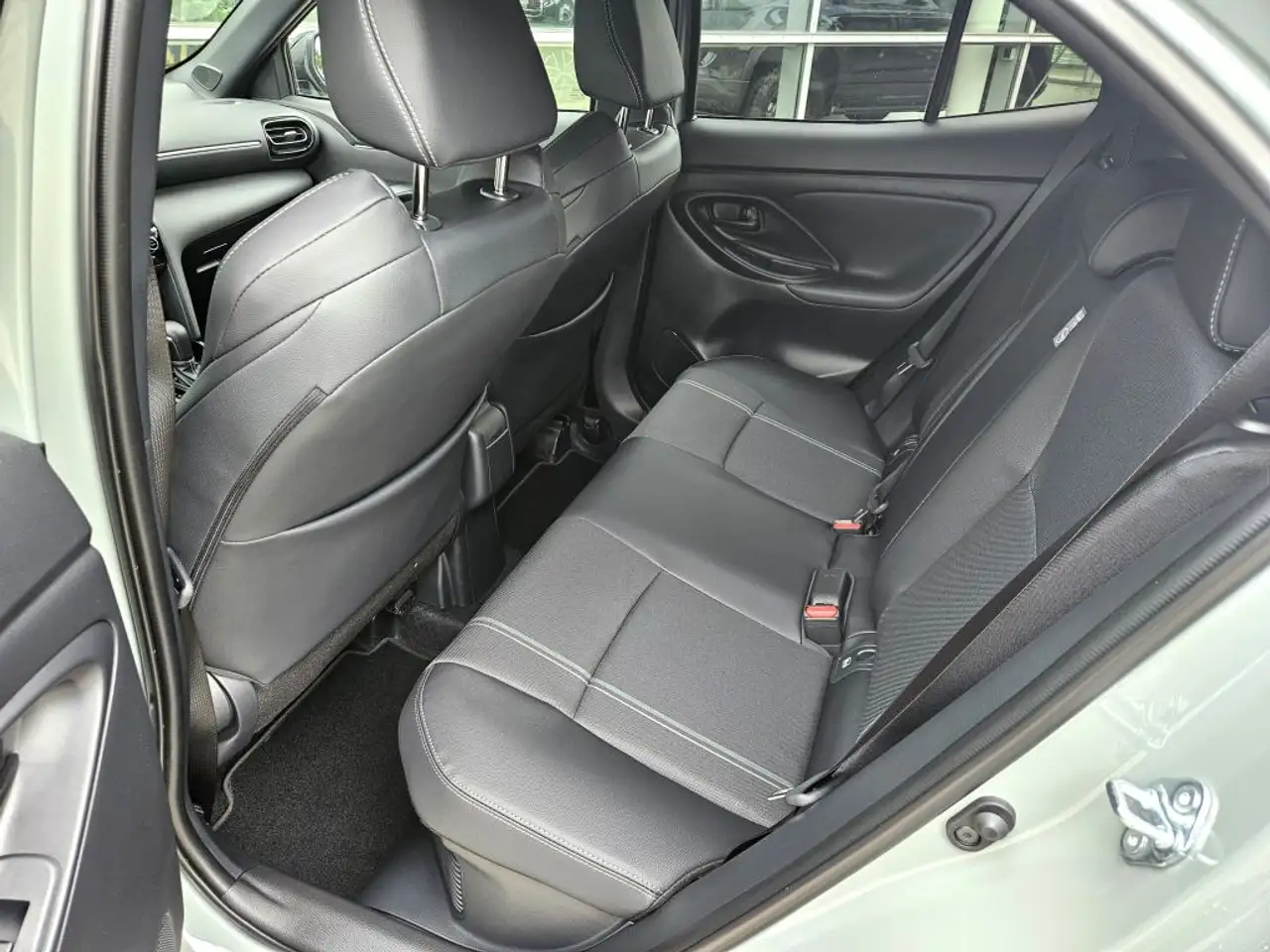 Toyota Yaris 6