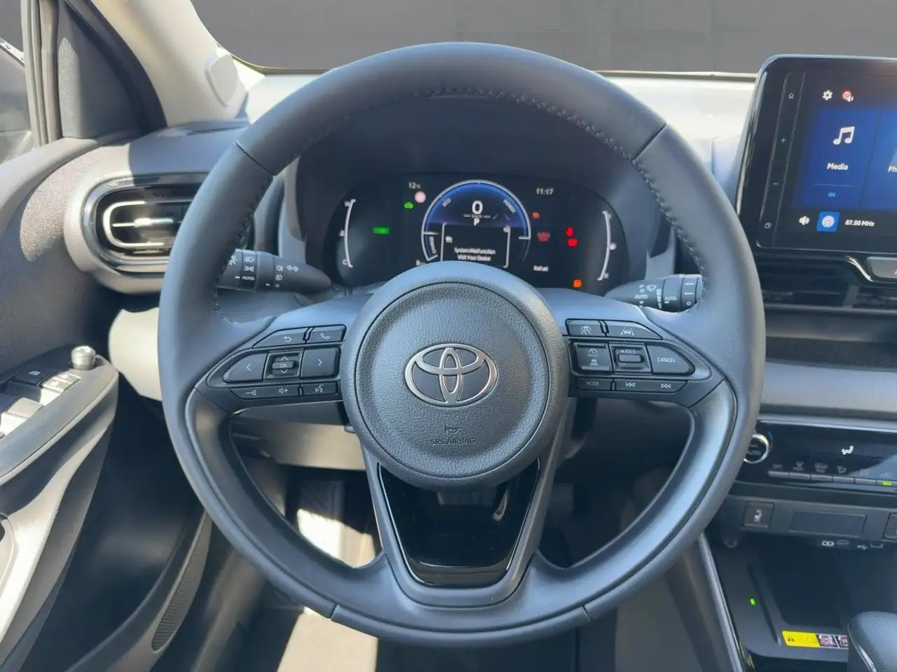 Toyota Yaris 10
