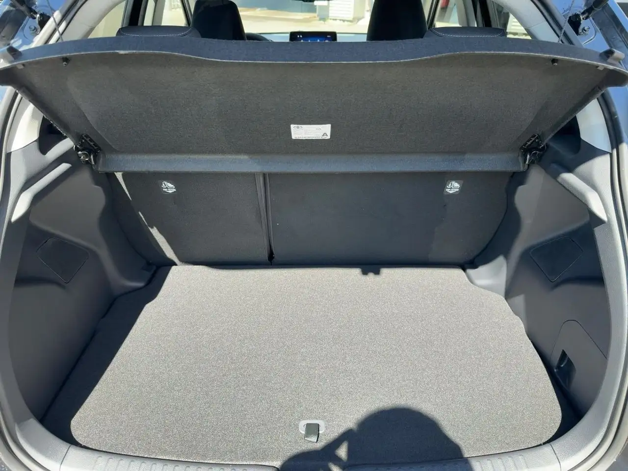 Toyota Yaris 14