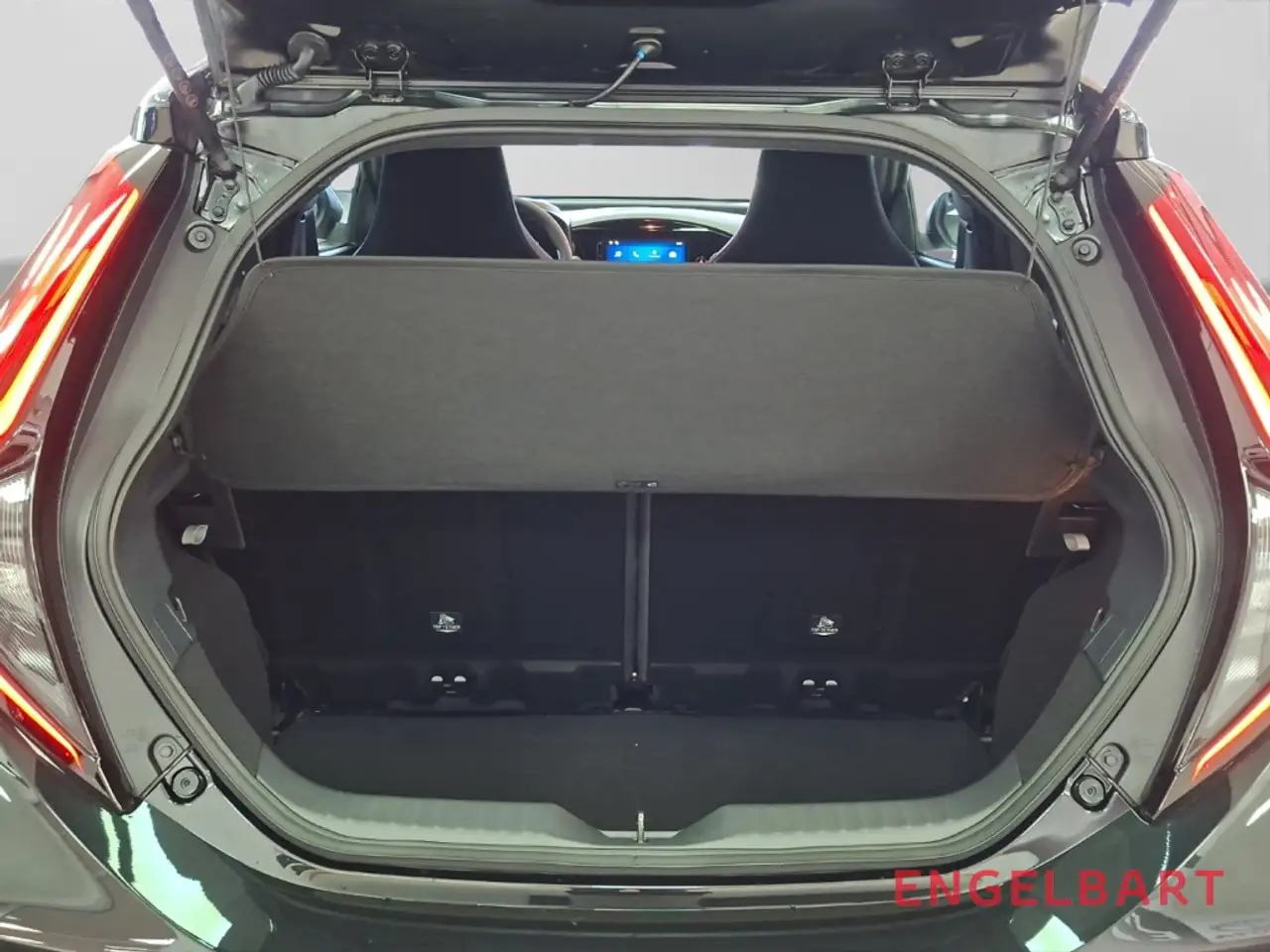 Toyota Aygo X 13