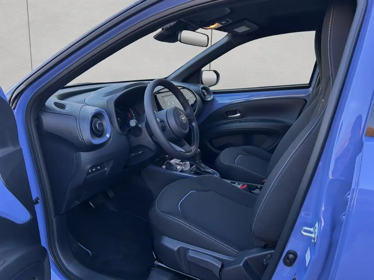 Toyota Aygo X 10
