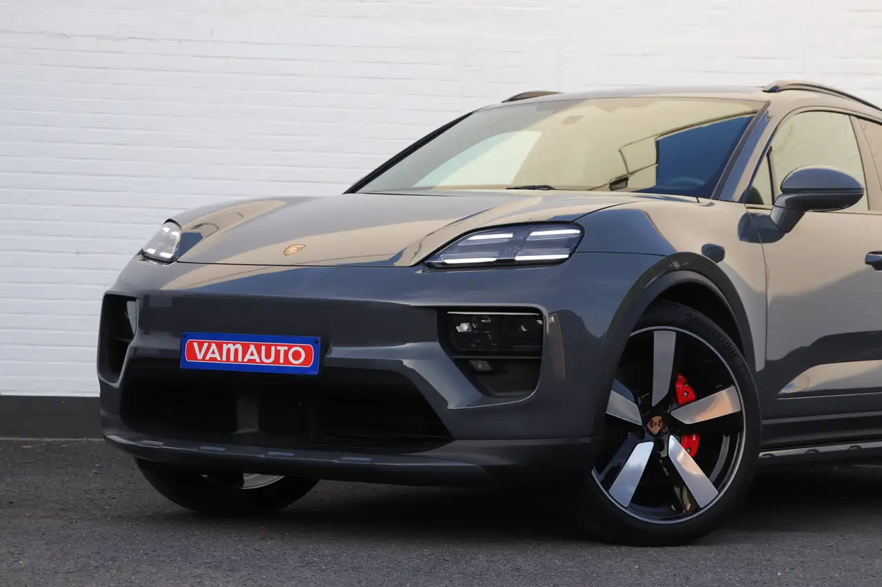 Porsche Macan 5