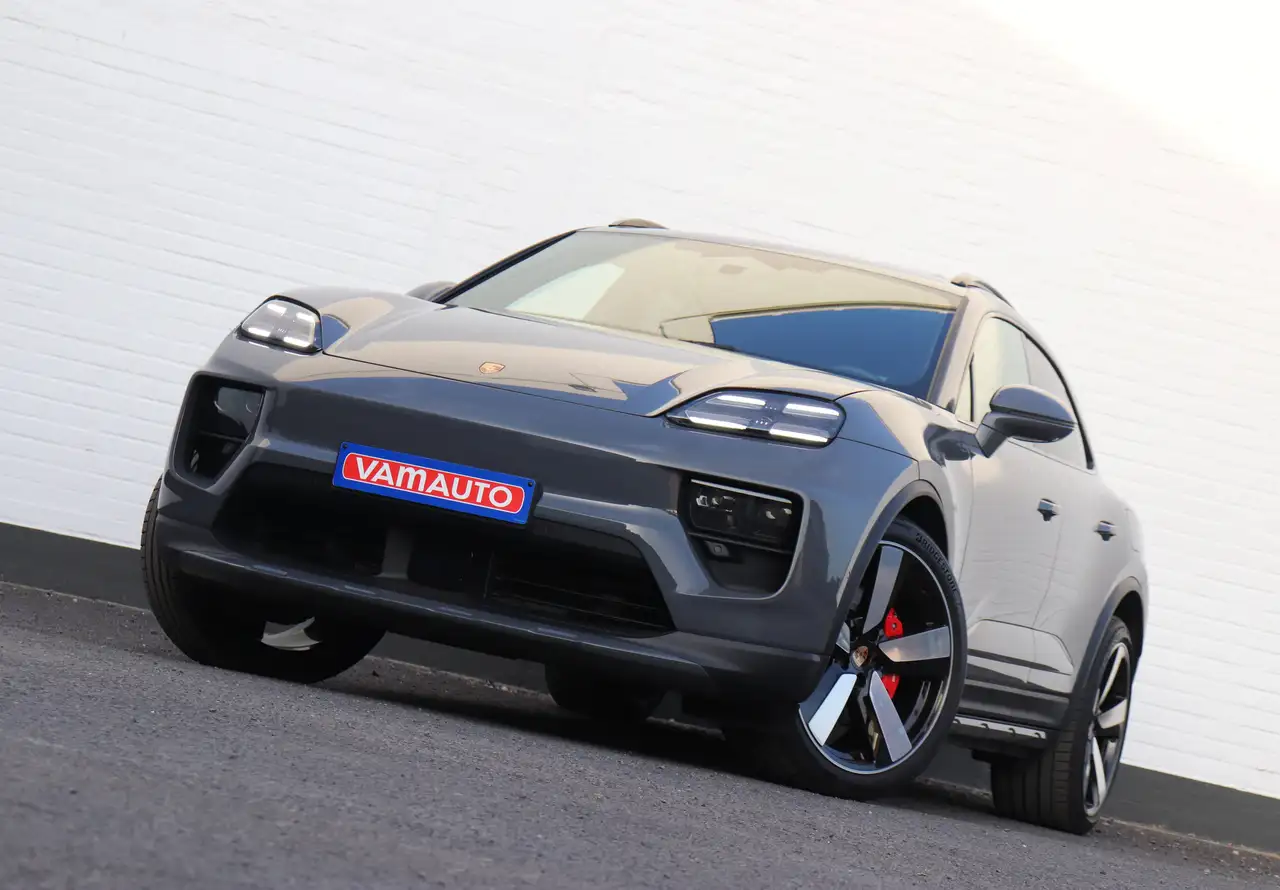 Porsche Macan 11