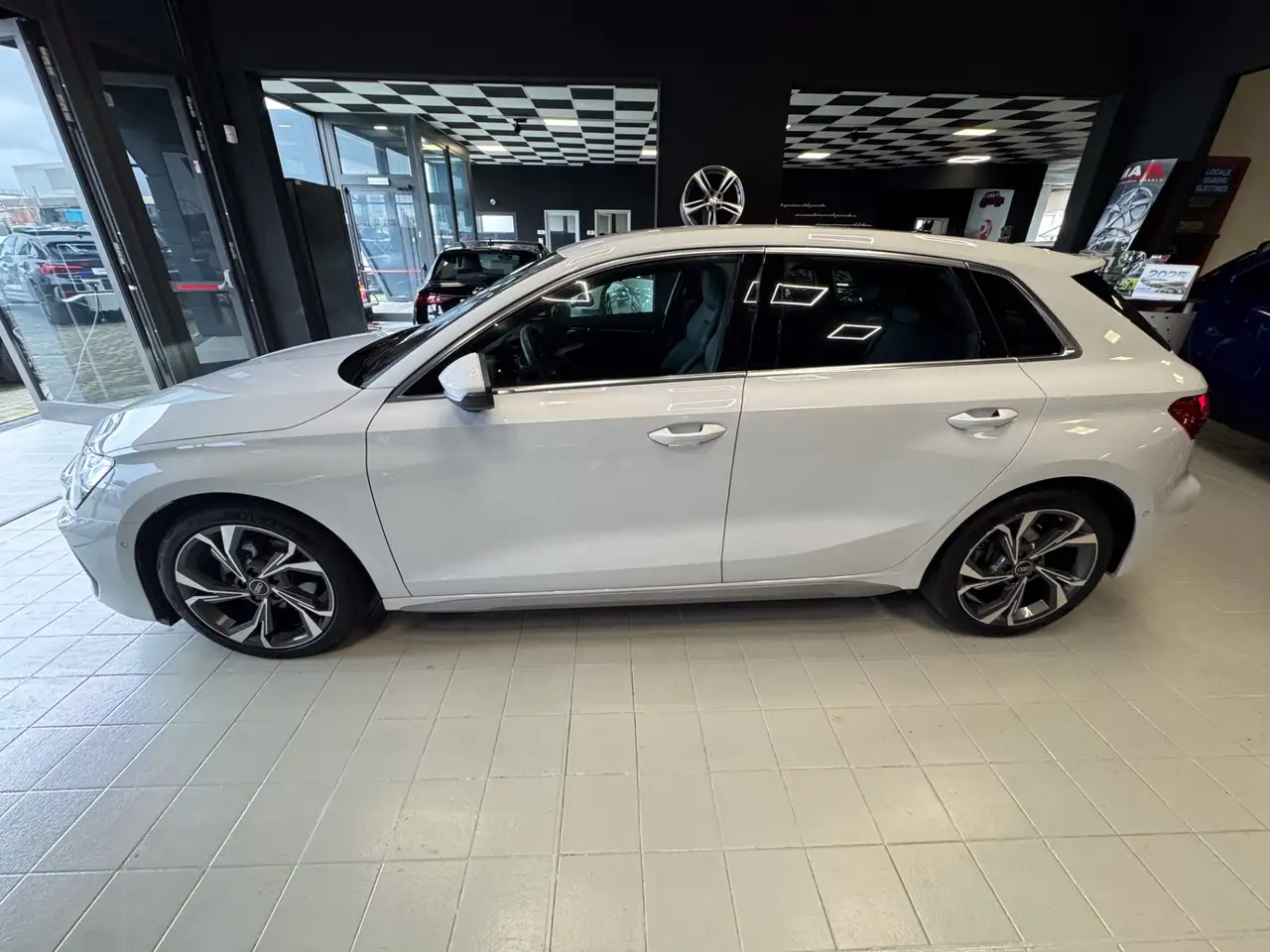 Audi A3 4