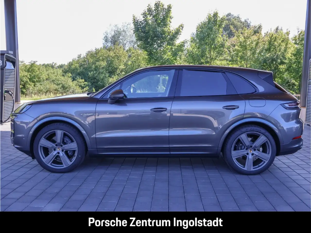 Porsche Cayenne 2