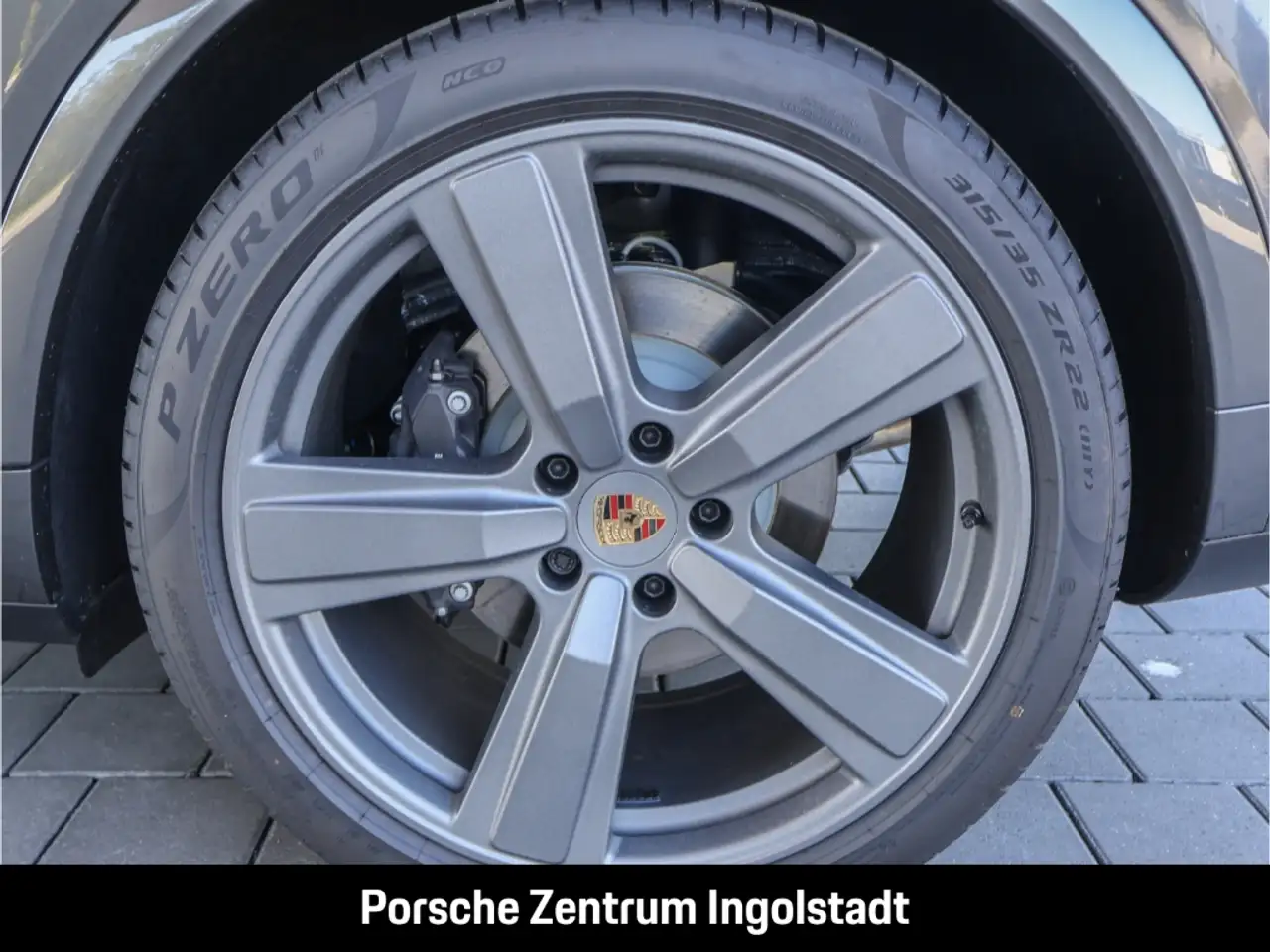 Porsche Cayenne 11