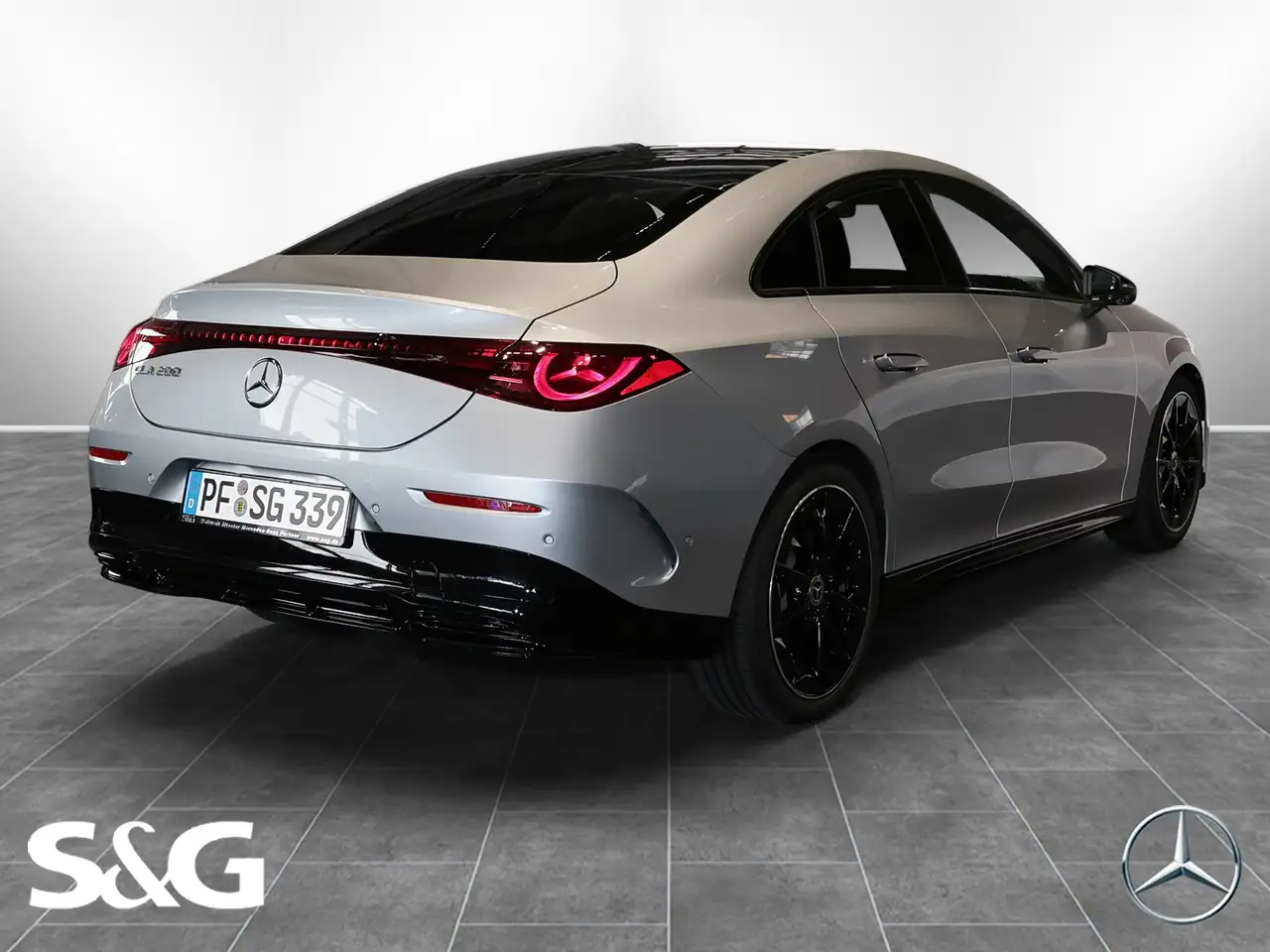 Mercedes-Benz CLA 200 2