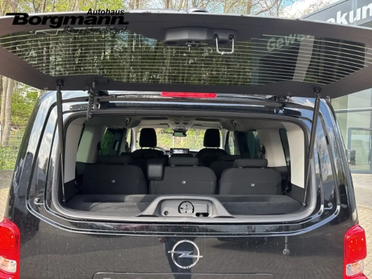 Opel Zafira Life 8