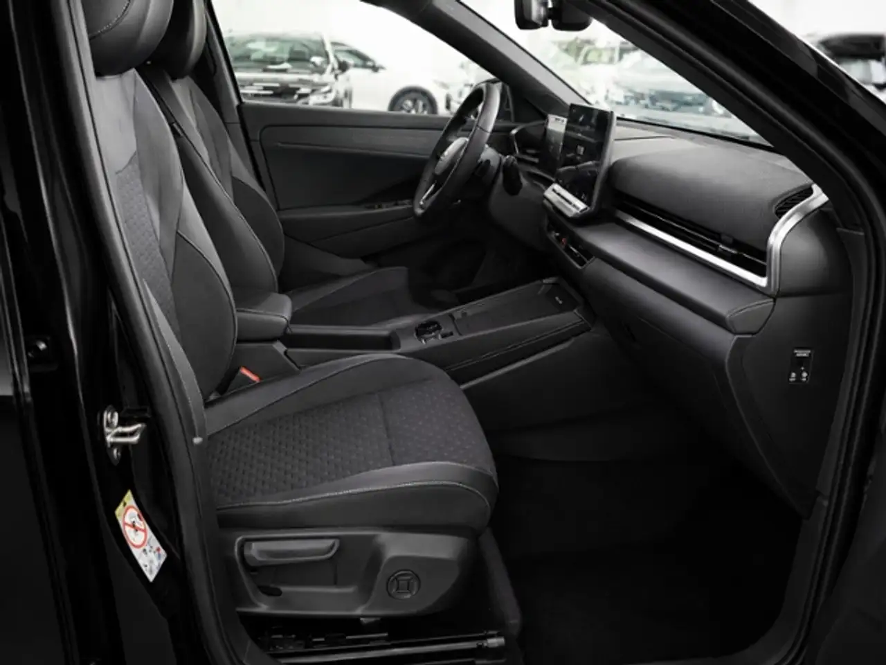 Volkswagen T-Roc 13