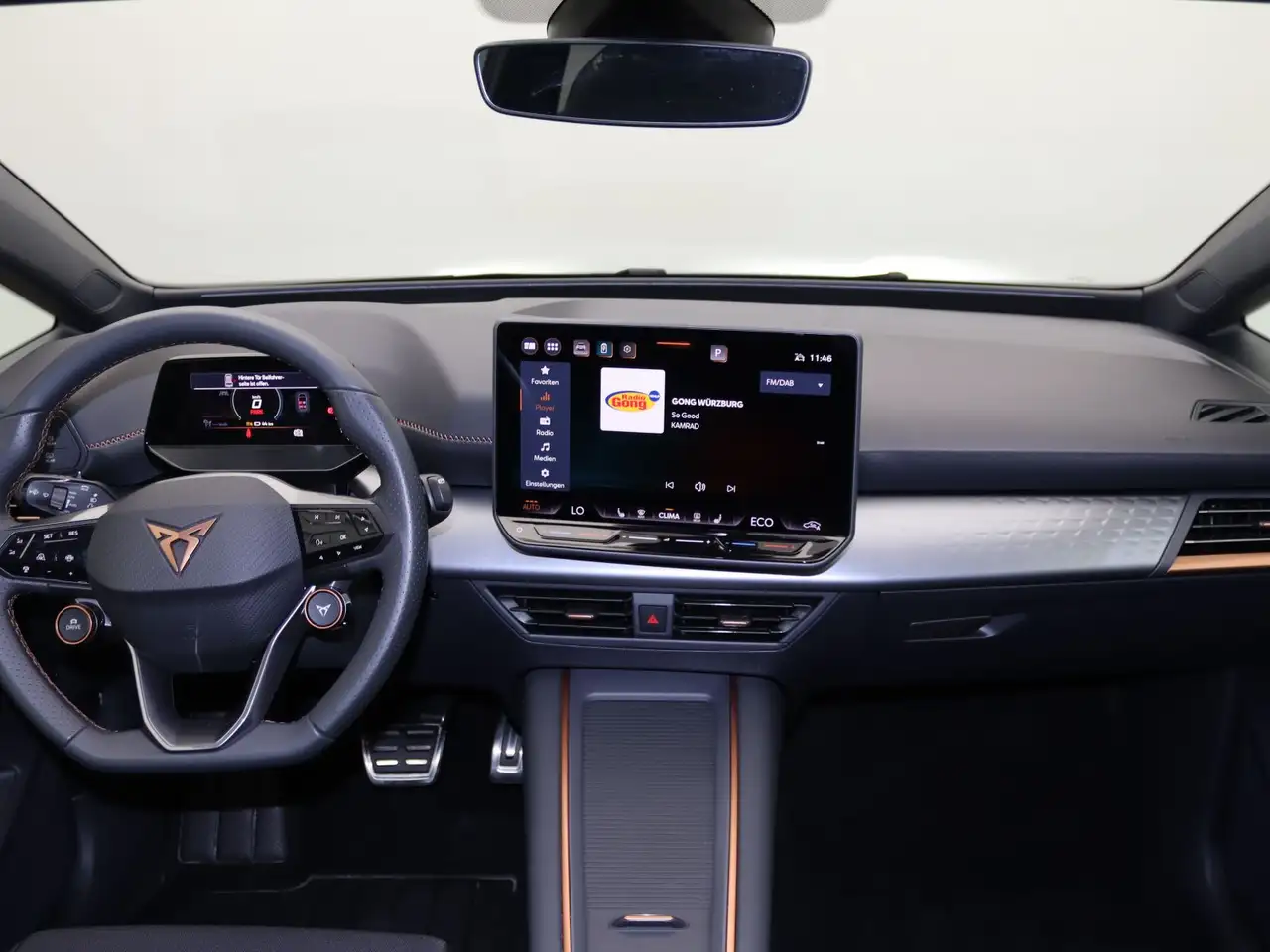 Cupra Born 11