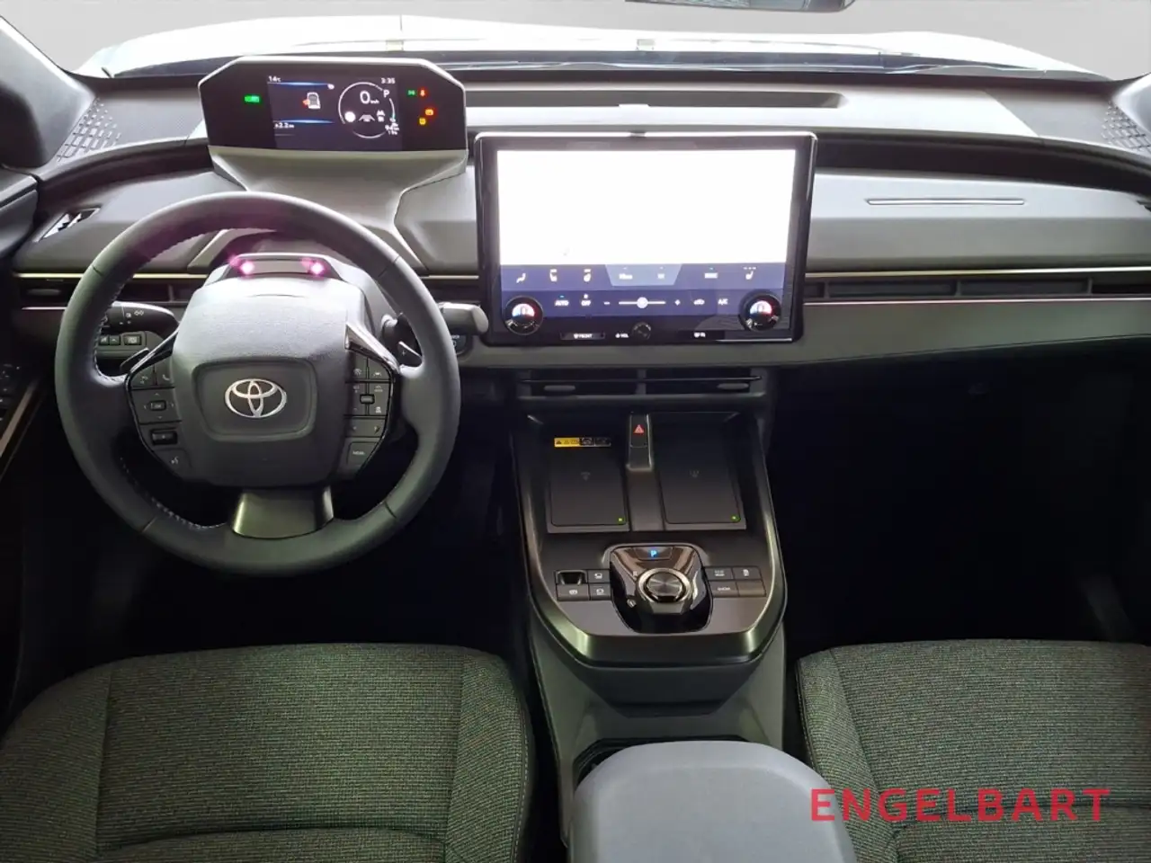 Toyota bZ4X 9