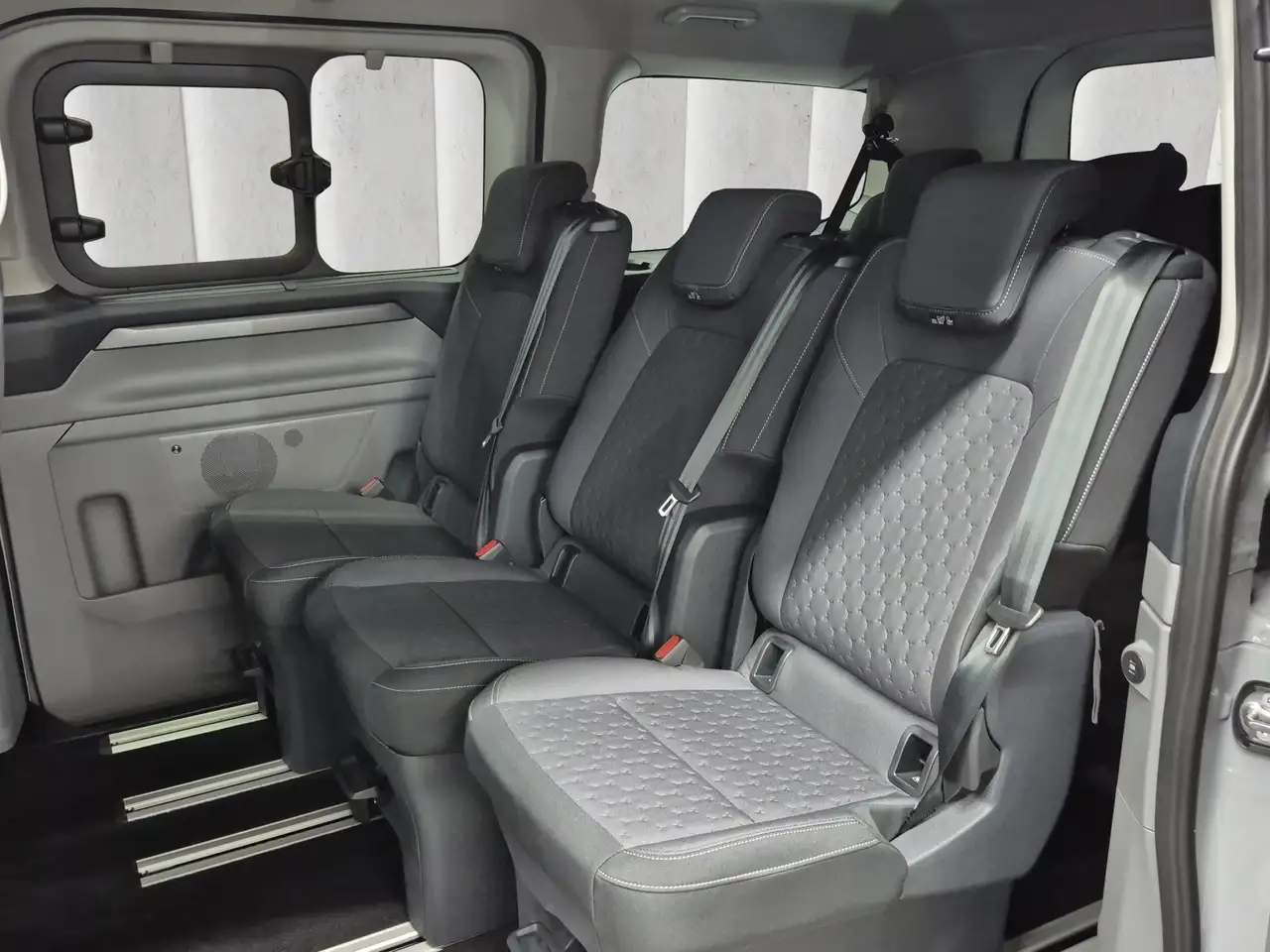 Ford Tourneo 11