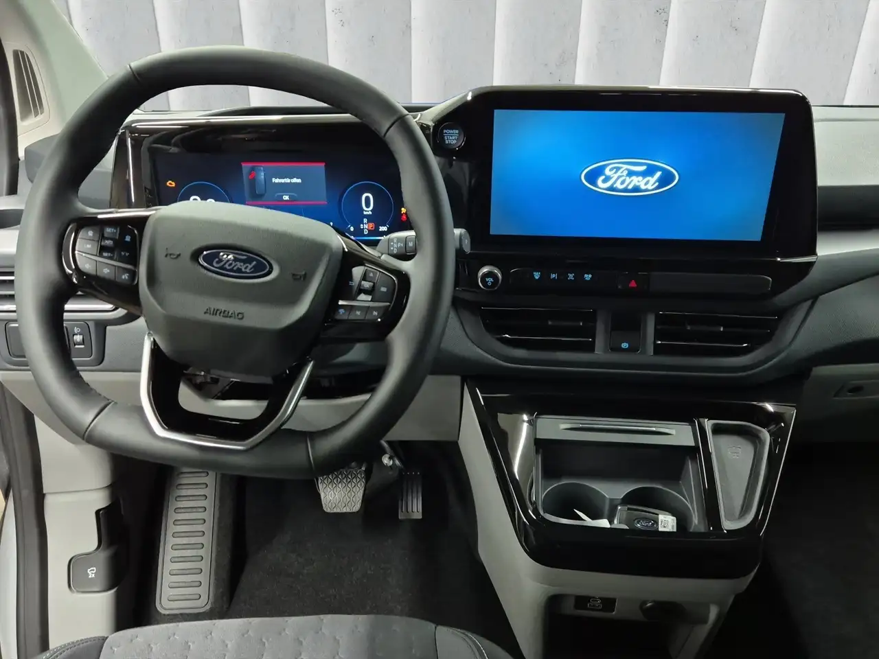 Ford Tourneo 12