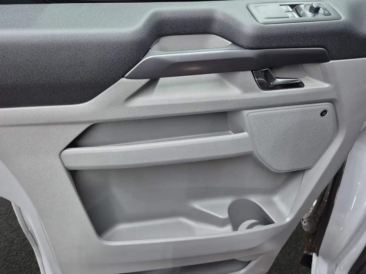 Ford Tourneo 16
