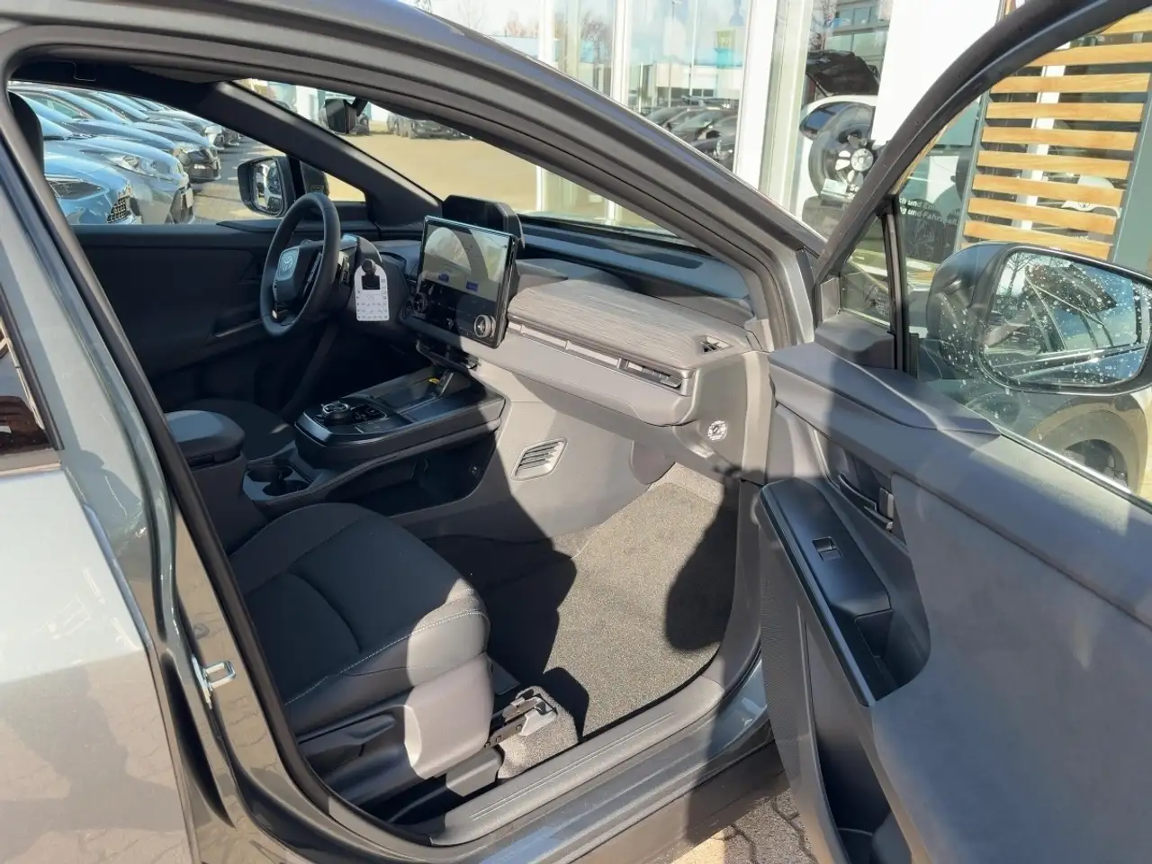 Toyota C-HR 8