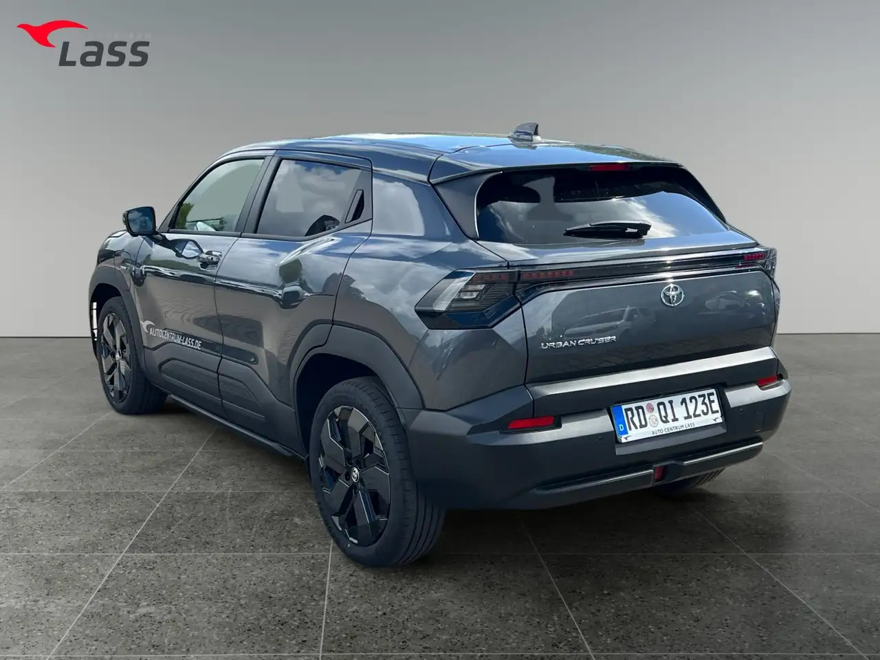 Toyota Urban 4