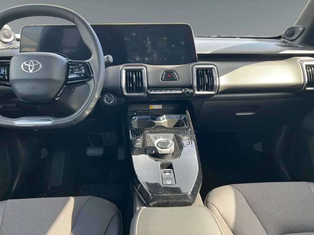 Toyota Urban 11