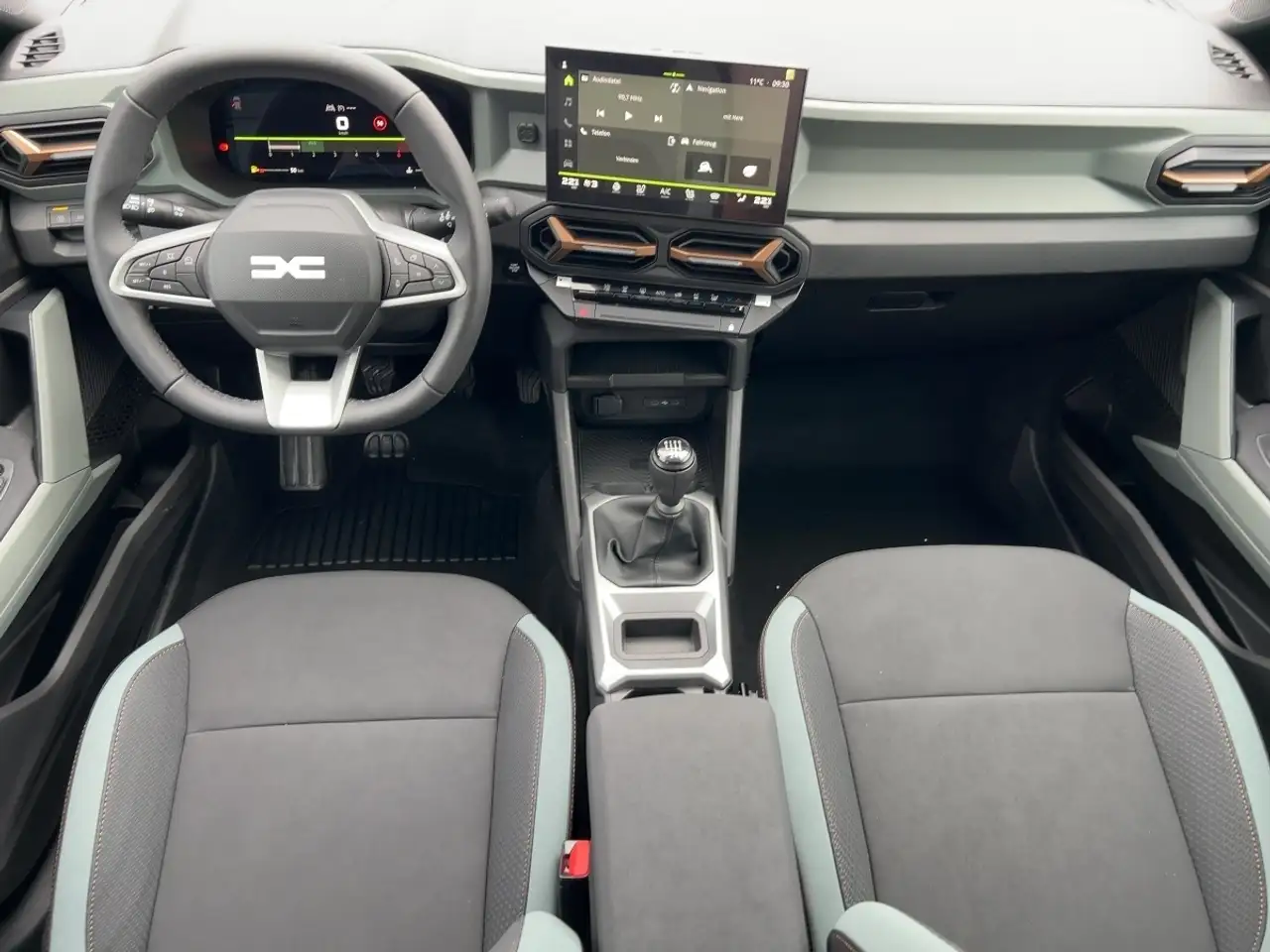 Dacia Bigster 8