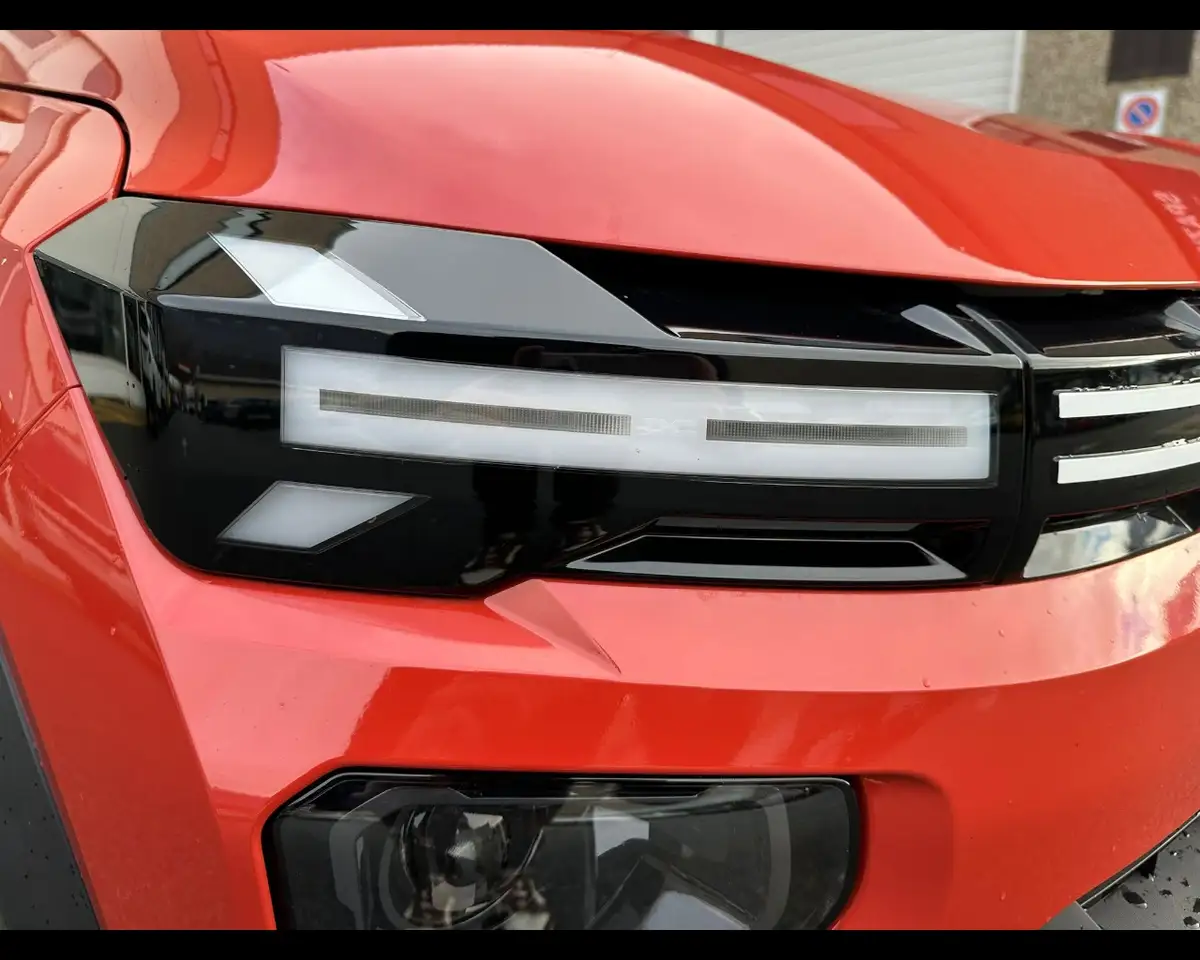 Dacia Spring 4