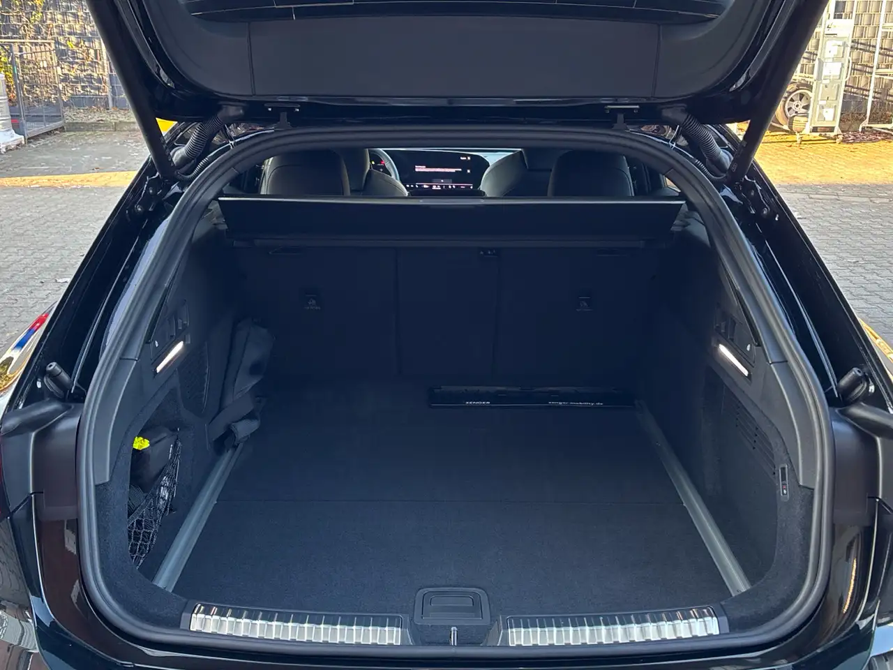 Audi A6 13
