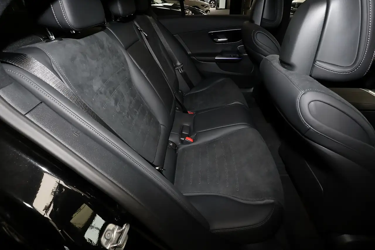 Mercedes-Benz C 220 6
