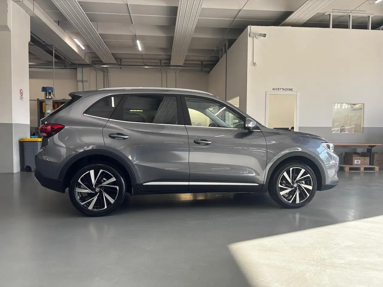 MG ZS 1.5 6