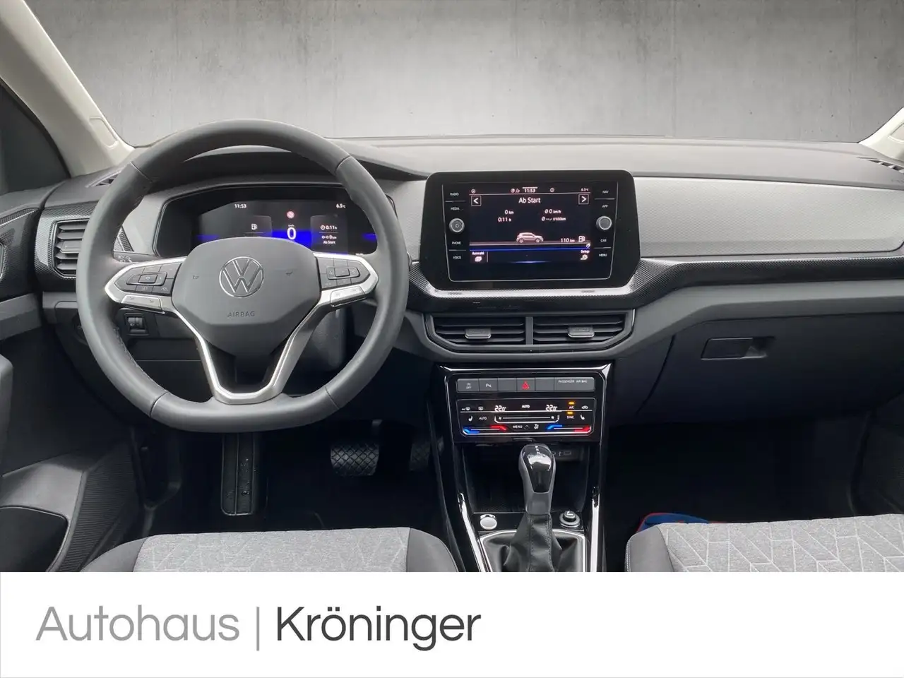 Volkswagen T-Cross 13