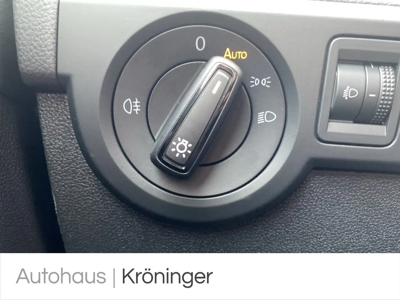Volkswagen T-Cross 16