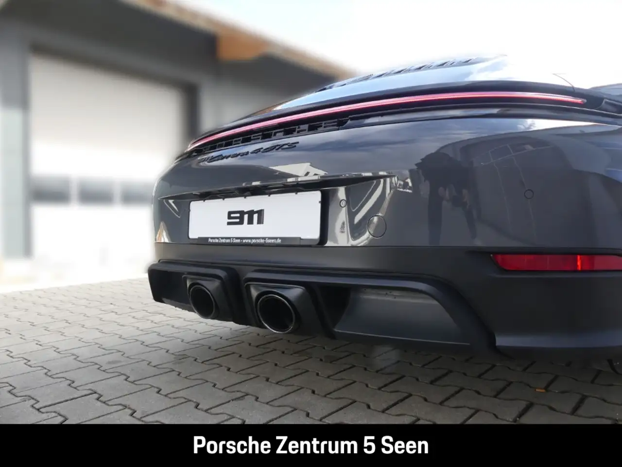 Porsche 992 II 11