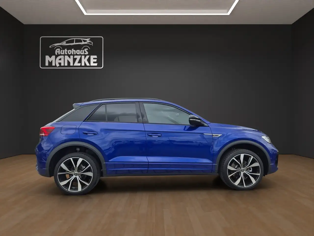 Volkswagen T-Roc 6