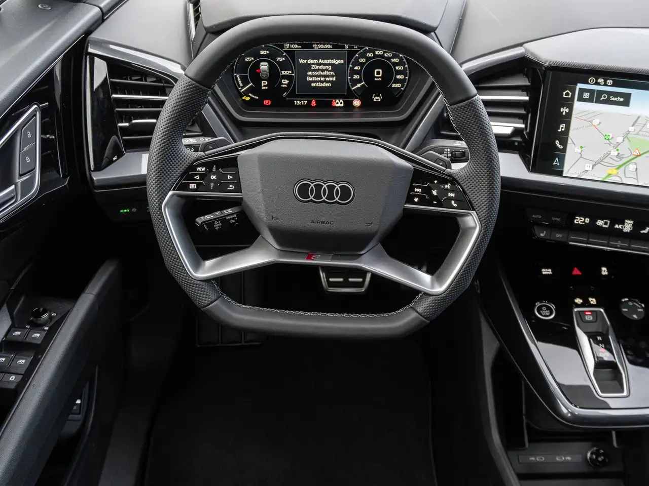 Audi Q4 9