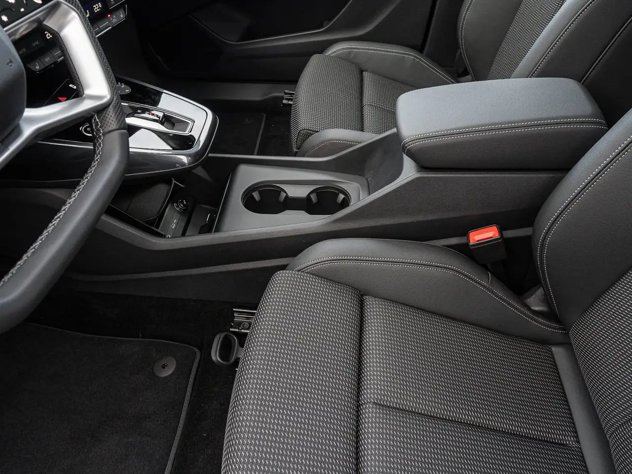 Audi Q4 14
