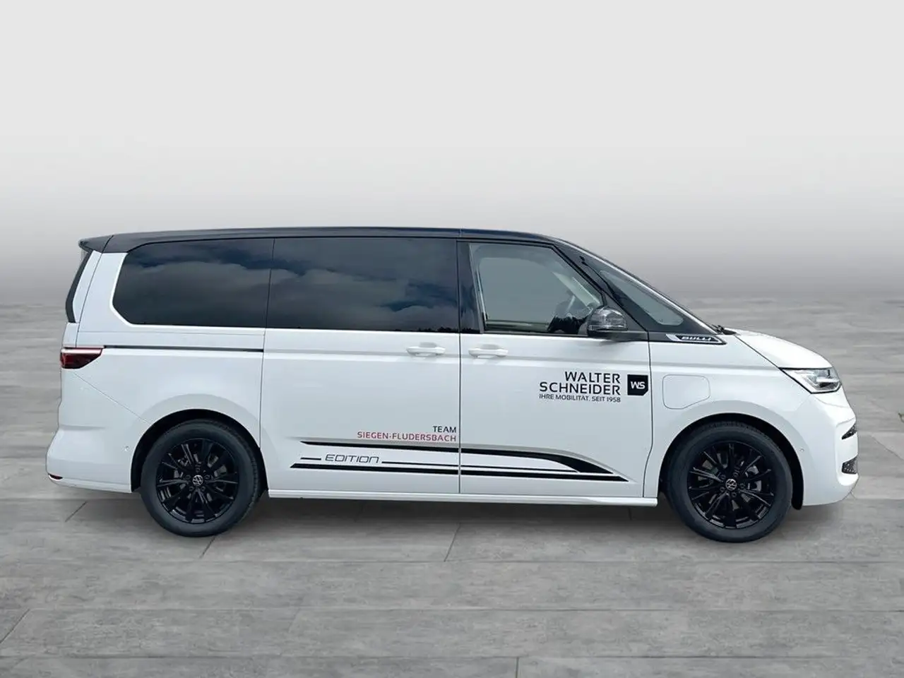 Volkswagen T7 Multivan 12