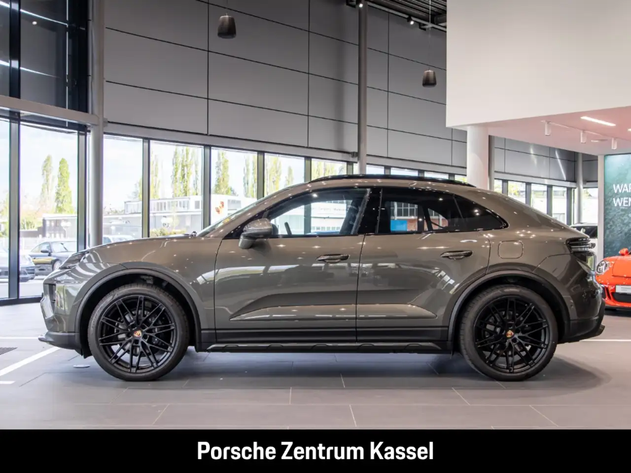 Porsche Macan 2