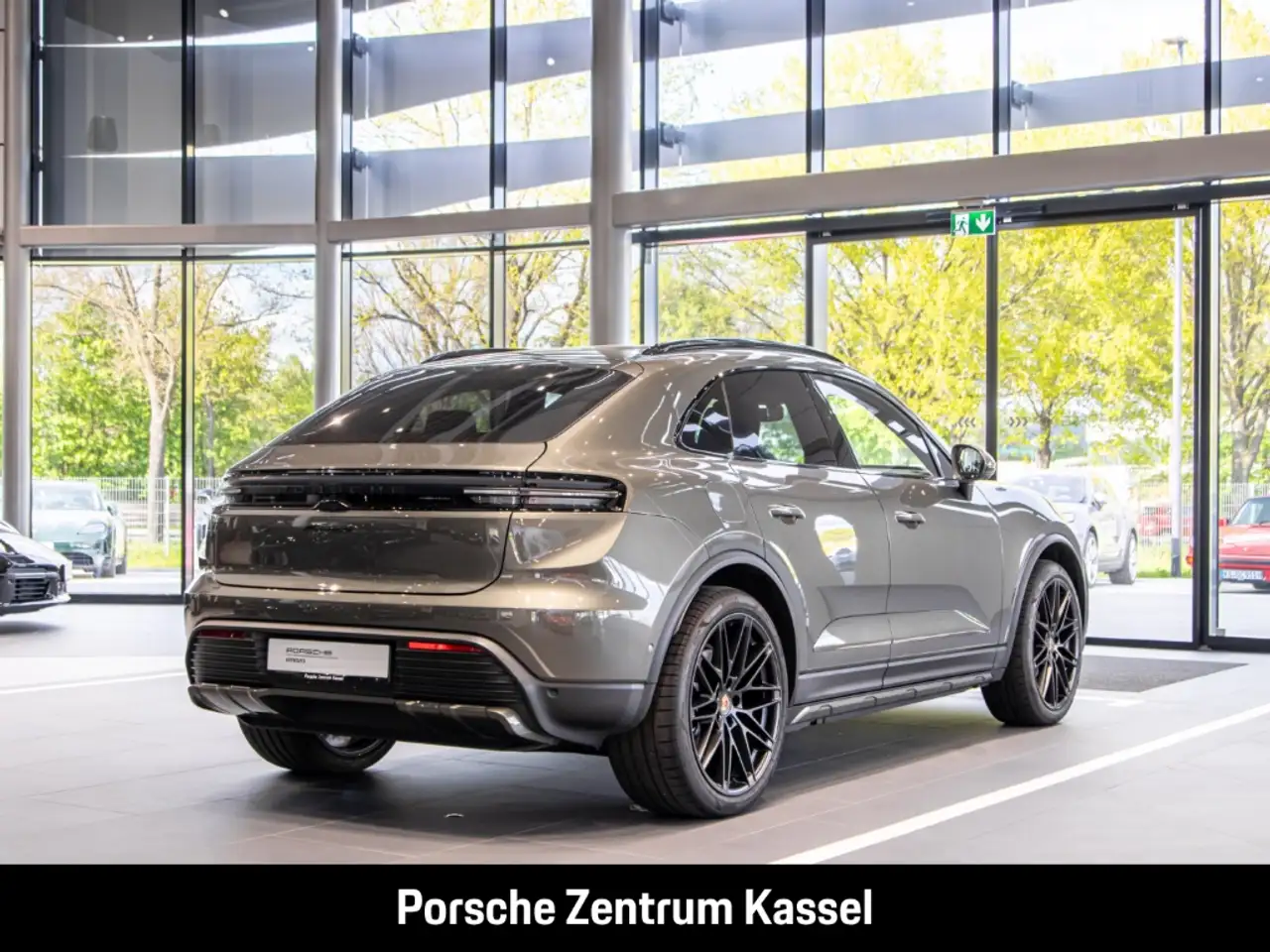 Porsche Macan 5