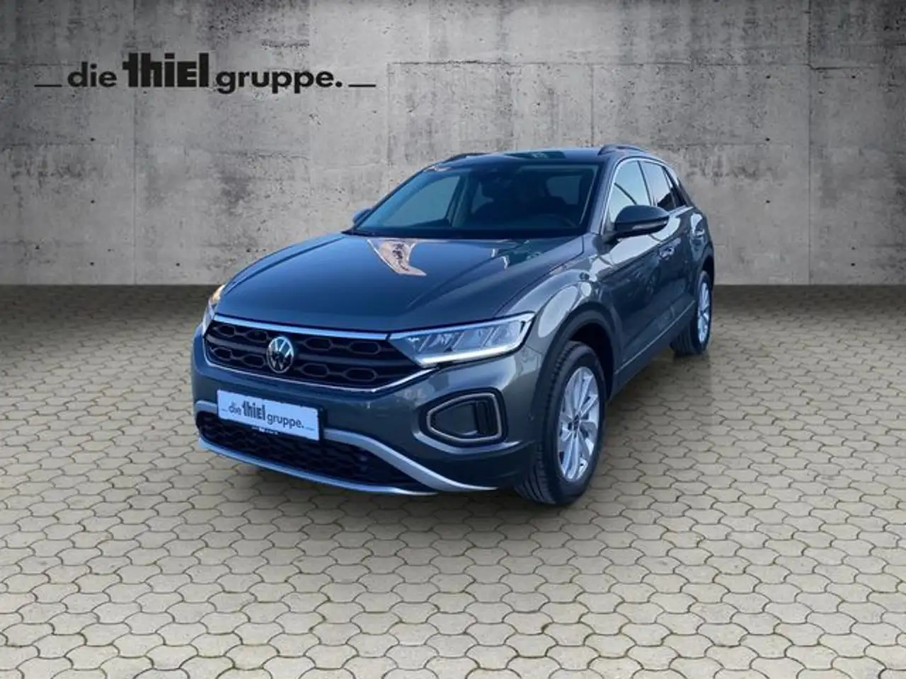 Volkswagen T-Roc 3