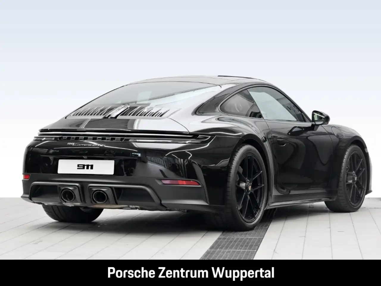 Porsche 992 911 4