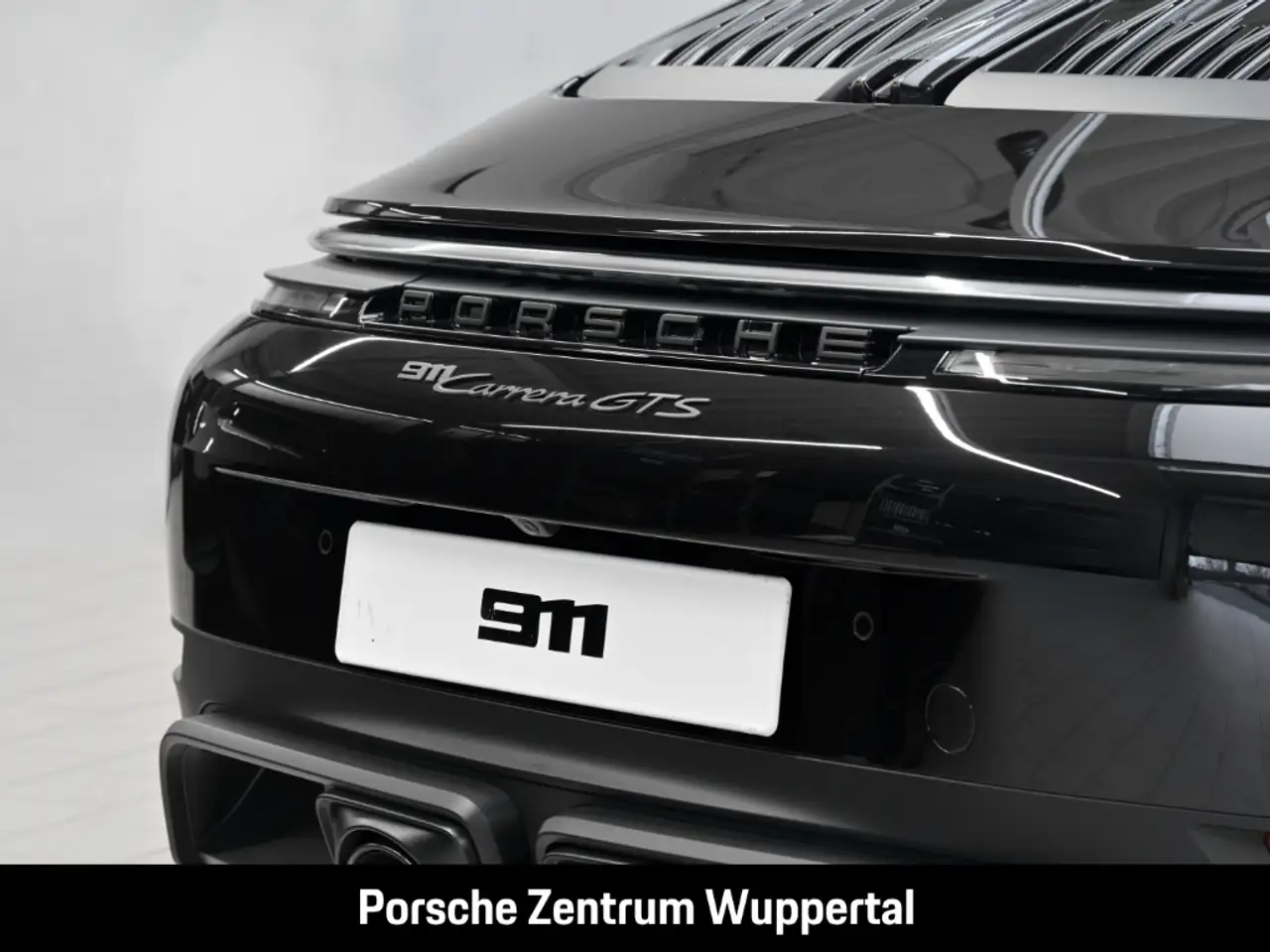 Porsche 992 911 6
